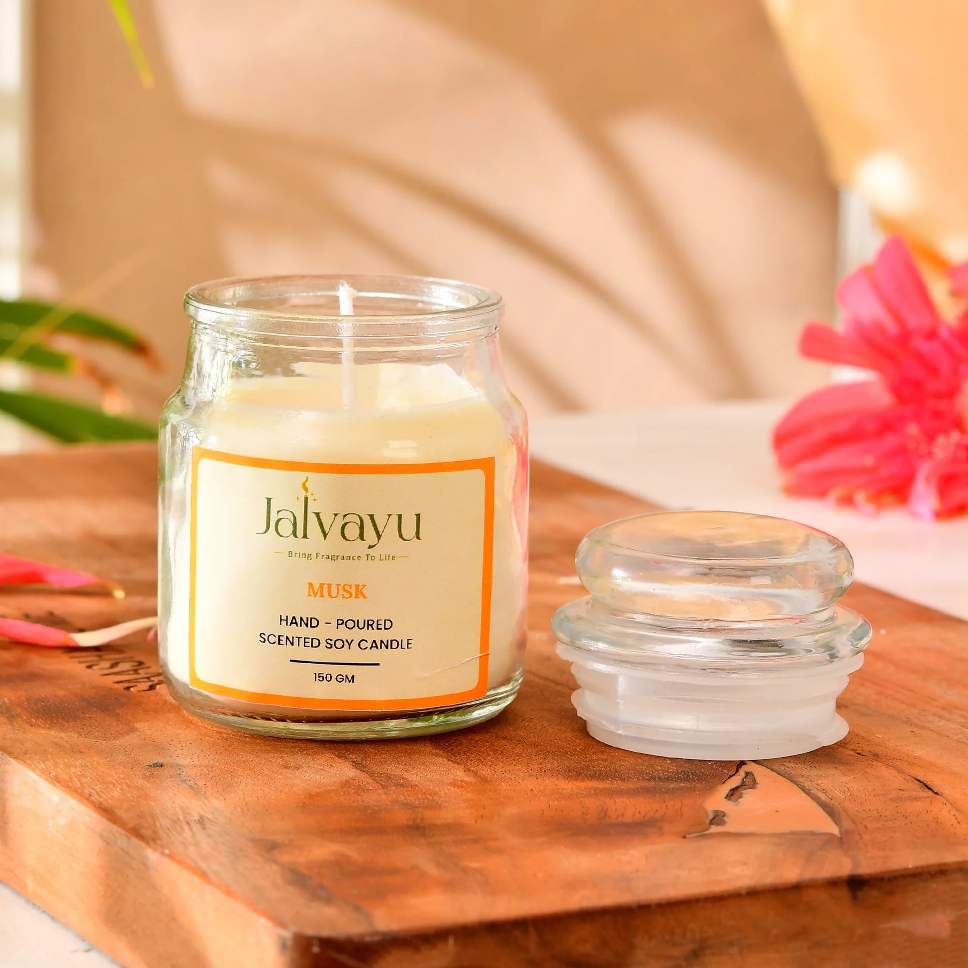 Jalvayu Musk Flavour candle 
